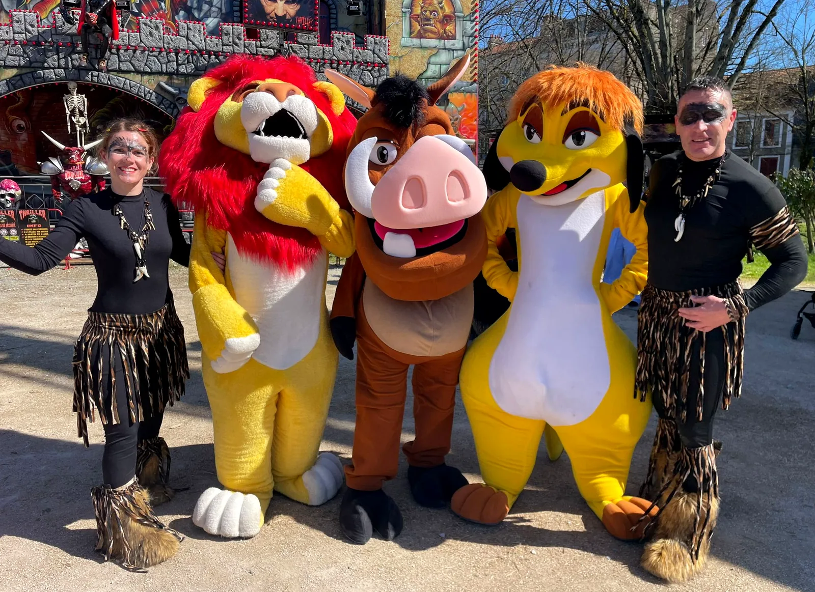 Parade Roi Lion Simba Timon Pumbaa CALL Prod